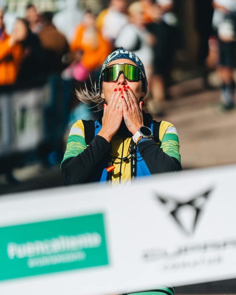 José Campillo Campeona Regional de Montaña en Maratón 4 1000060300